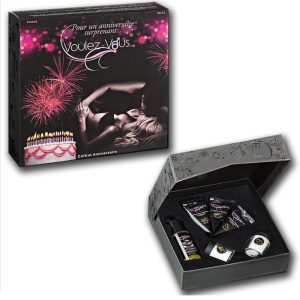 CAIXA DE ANIVERSÁRIO VOULEZ-VOUS